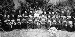 <%# $this->DataItem->marArticleFrom->title %