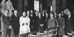 <%# $this->DataItem->marArticleFrom->title %