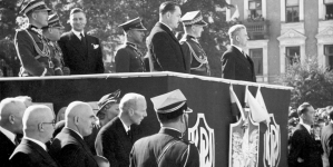 <%# $this->DataItem->marArticleFrom->title %