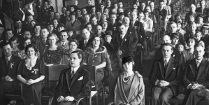 <%# $this->DataItem->marArticleFrom->title %