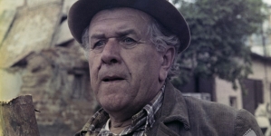 <%# $this->DataItem->marArticleFrom->title %