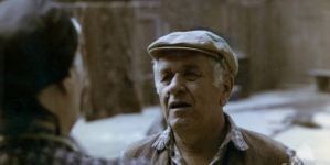 Wacław Kowalski w serialu Jana Łomnickiego "Dom - Nie przesadza się starych drzew" z 1982 roku.