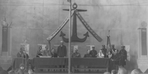 <%# $this->DataItem->marArticleFrom->title %