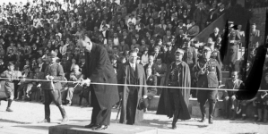 <%# $this->DataItem->marArticleFrom->title %