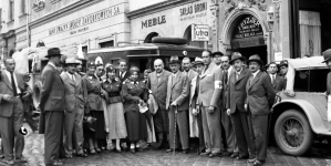 <%# $this->DataItem->marArticleFrom->title %