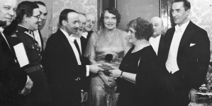 <%# $this->DataItem->marArticleFrom->title %