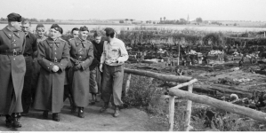 <%# $this->DataItem->marArticleFrom->title %