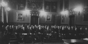 <%# $this->DataItem->marArticleFrom->title %