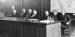 <%# $this->DataItem->marArticleFrom->title %