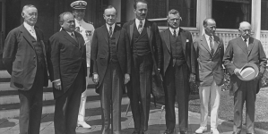 <%# $this->DataItem->marArticleFrom->title %