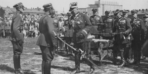 <%# $this->DataItem->marArticleFrom->title %