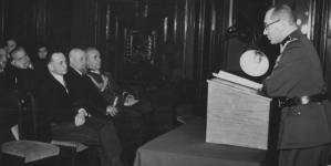 <%# $this->DataItem->marArticleFrom->title %