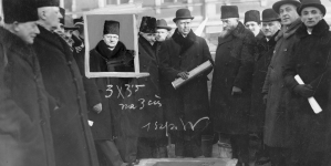 <%# $this->DataItem->marArticleFrom->title %