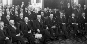 <%# $this->DataItem->marArticleFrom->title %