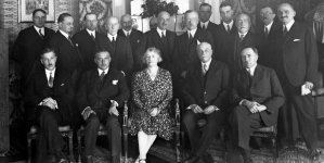 <%# $this->DataItem->marArticleFrom->title %