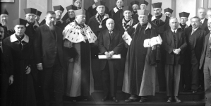 <%# $this->DataItem->marArticleFrom->title %