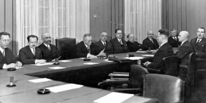 <%# $this->DataItem->marArticleFrom->title %