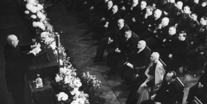 <%# $this->DataItem->marArticleFrom->title %