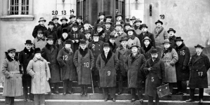 <%# $this->DataItem->marArticleFrom->title %