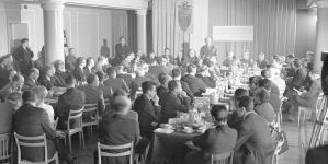 <%# $this->DataItem->marArticleFrom->title %