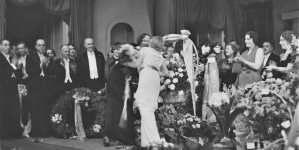 Jubileusz 30-lecia pracy artystycznej aktorki Mieczysławy Ćwiklińskiej w Warszawie 3.04.1936 r.