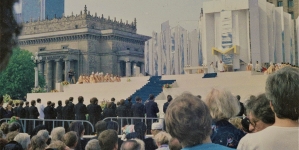 <%# $this->DataItem->marArticleFrom->title %