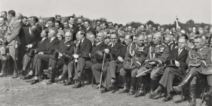 <%# $this->DataItem->marArticleFrom->title %