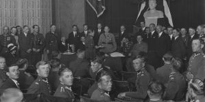 <%# $this->DataItem->marArticleFrom->title %