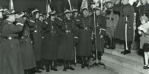 <%# $this->DataItem->marArticleFrom->title %