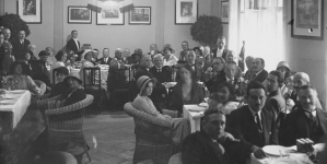 <%# $this->DataItem->marArticleFrom->title %