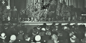 <%# $this->DataItem->marArticleFrom->title %