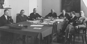 <%# $this->DataItem->marArticleFrom->title %