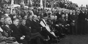 <%# $this->DataItem->marArticleFrom->title %