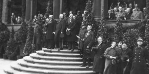 <%# $this->DataItem->marArticleFrom->title %