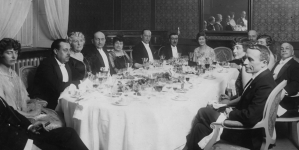 <%# $this->DataItem->marArticleFrom->title %