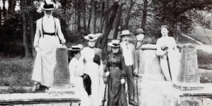 <%# $this->DataItem->marArticleFrom->title %