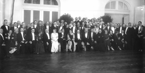 <%# $this->DataItem->marArticleFrom->title %