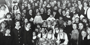 <%# $this->DataItem->marArticleFrom->title %