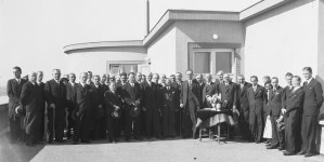 <%# $this->DataItem->marArticleFrom->title %