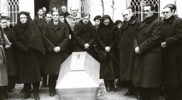  Pogrzeb hrabiego Zdzisława Tarnowskiego w listopadzie 1937 roku.  