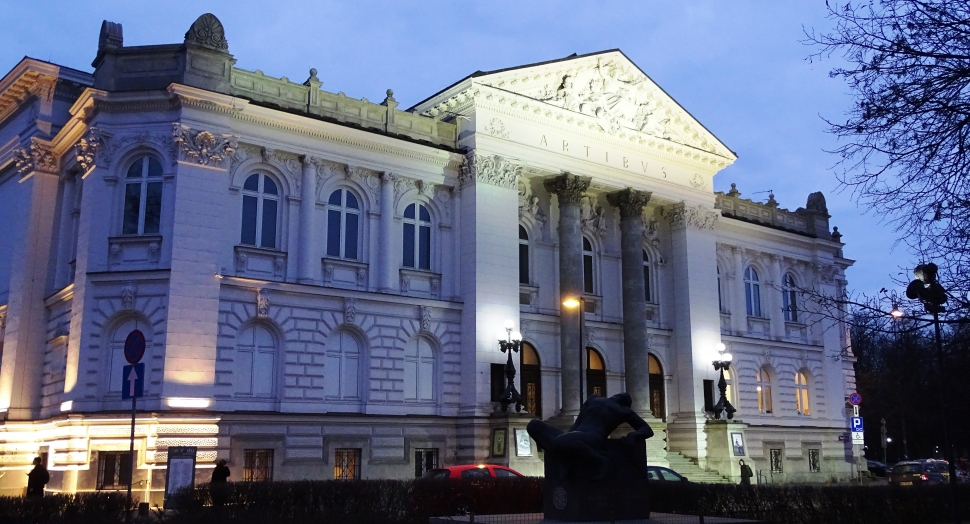 NADZIEJA NA PRZYSZŁOŚĆ