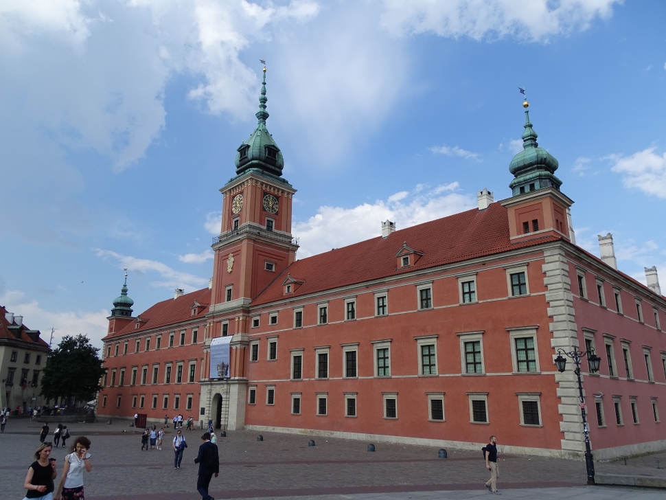 KLEJNOTY KRÓLÓW I BOGA