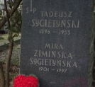 Grób Tadeusz Sygietyńskiego i jego żony Miry Zimińskiej-Sygietyńskiej na Wojskowych Powązkach w Warszawie.