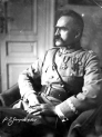 Józef Piłsudski - marszałek Polski. Fotografia portretowa z profilu. (fot. Z. Garzyński ,  1920 - 1935  r.)