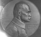 Awers medalionu autorstwa Stanisława Lewandowskiego "Józef Piłsudski wódz Legionów Polskich".
