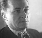 Tadeusz Styka (portret z profilu).