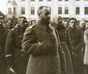  GEN. ŻELIGOWSKI W POZOROWANYM BUNCIE ZAJMUJE WILNO, CO UMOŻLIWI POTEM WCIELENIE TEGO MIASTA DO POLSKI  