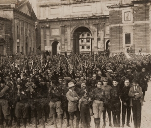  MUSSOLINI TWORZY WŁOSKĄ NARODOWĄ PARTIĘ FASZYSTOWSKĄ  