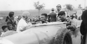 Międzynarodowy rajd samochodowy Automobilklubu Polski w czerwcu 1930 roku.