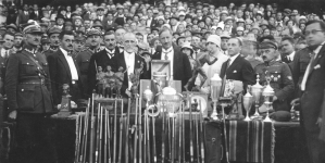 Marsz szlakiem "kadrówki" w rocznicę wymarszu Pierwszej Kompanii Kadrowej, sierpień 1927 r.